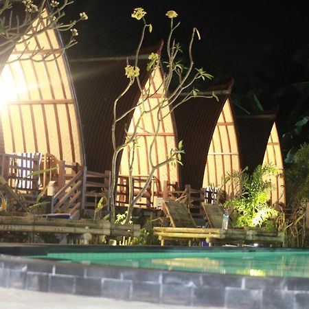Island Beach Bungalow Gili Trawangan Ruang foto