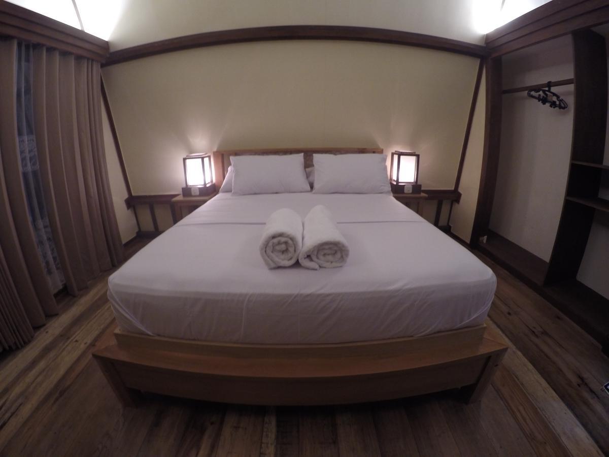 Island Beach Bungalow Gili Trawangan Bagian luar foto