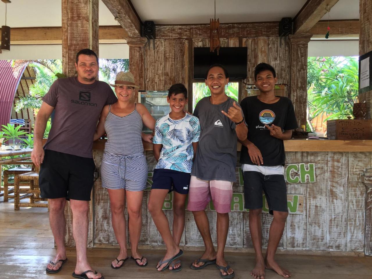 Island Beach Bungalow Gili Trawangan Bagian luar foto