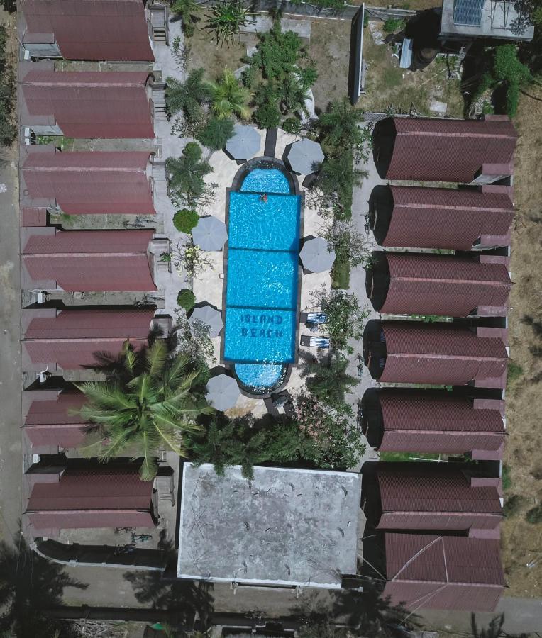Island Beach Bungalow Gili Trawangan Bagian luar foto